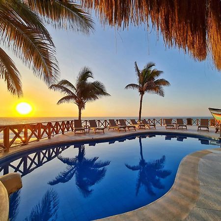 Mancora Beach Hotel (Adults Only) Buitenkant foto