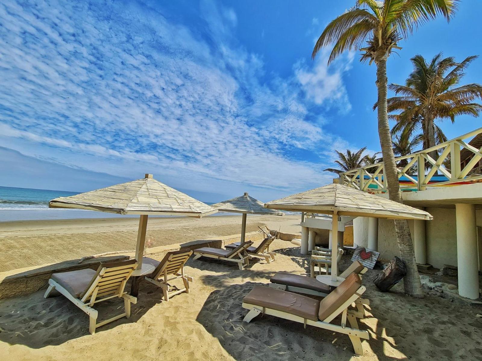 Mancora Beach Hotel (Adults Only) Buitenkant foto